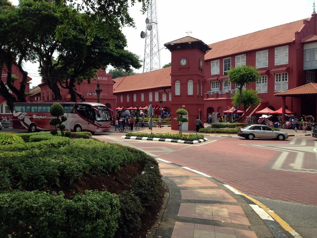 Relax & Chill At Malacca River ภายนอก รูปภาพ